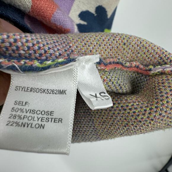 Louna Knit Shift Mini Dress Crew Neck Sleeveless Blue Printed Floral Multi SZ XS - Picture 10 of 11